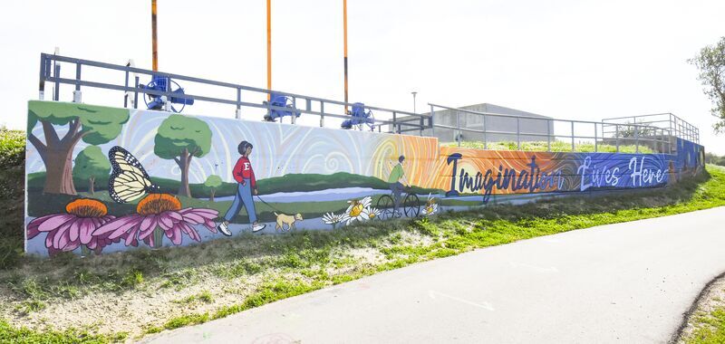 DOE_mural