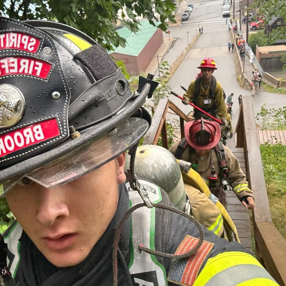 911 Stairclimb 2