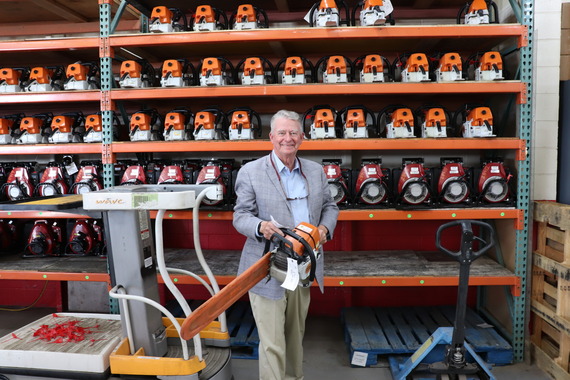 Gov takes up a chainsaw