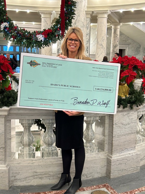 Critchfield with Big Check