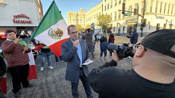 Mayor John Laesch Speaks at Protest