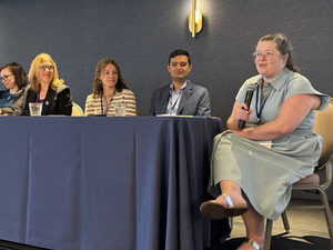 Elizabeth Scott managing panel at Transport Chicago