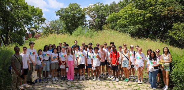 Group of FLIP students posing at park in Chicago
