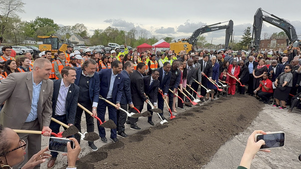 Elected officials turning dirt at the grounbreaking of the CTA Red Line Extension