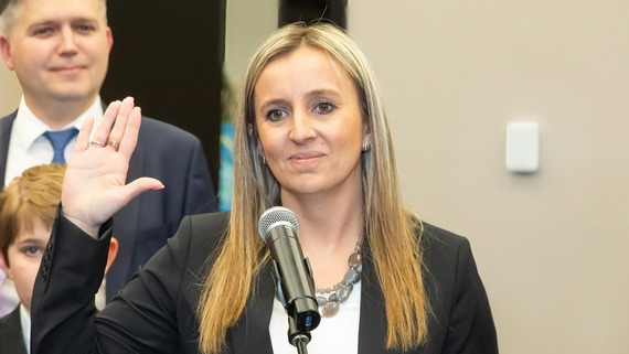 City Manager Swearing In Photo