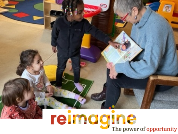 librarian reading to children