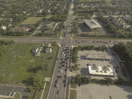 Hunt Club Road at Washington Street