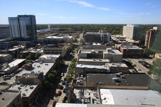 Downtown Oak Park aerial view looking west