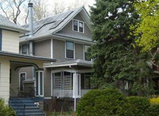 Solar panels on Oak Park historic home
