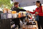 Farmers' Market honey