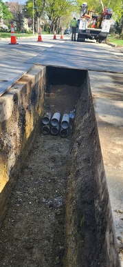 ComEd distribution conduit installation in Oak Park