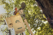 Street light repair in Oak Park