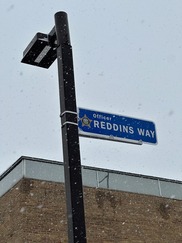 Reddins Way sign
