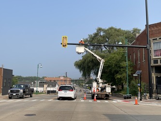 Downtown traffic signal installation at main & washington