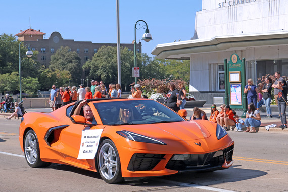 Mayor Hull drives in a car in the parade.
