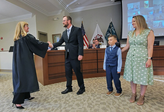 New Alderperson gets appointed to City Council, representing Ward 3.