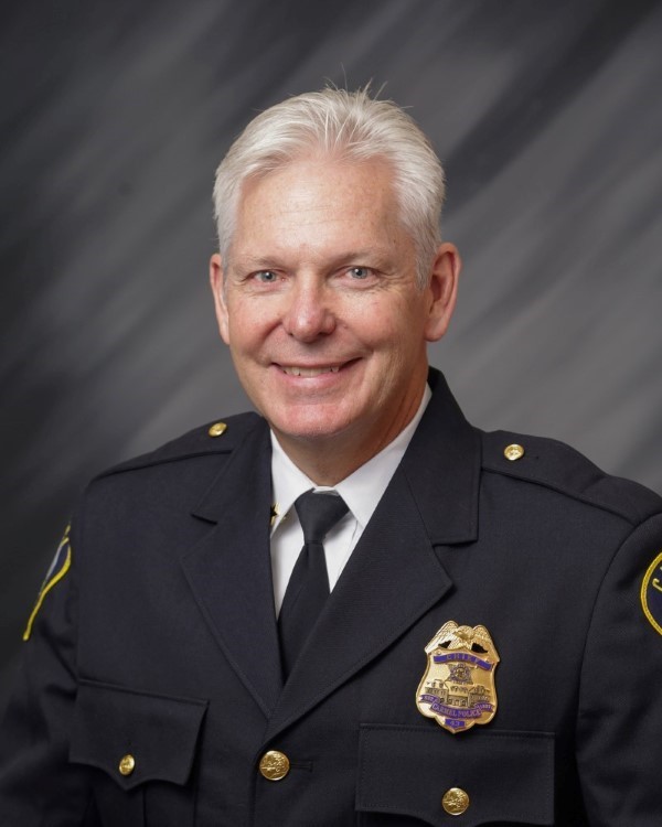 Carmel Police Chief Jim Barlow to retire