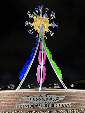 Auburn, Cord, Duesenberg photo