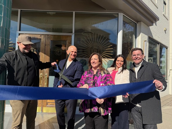 Bovaconti Carmel ribbon cutting