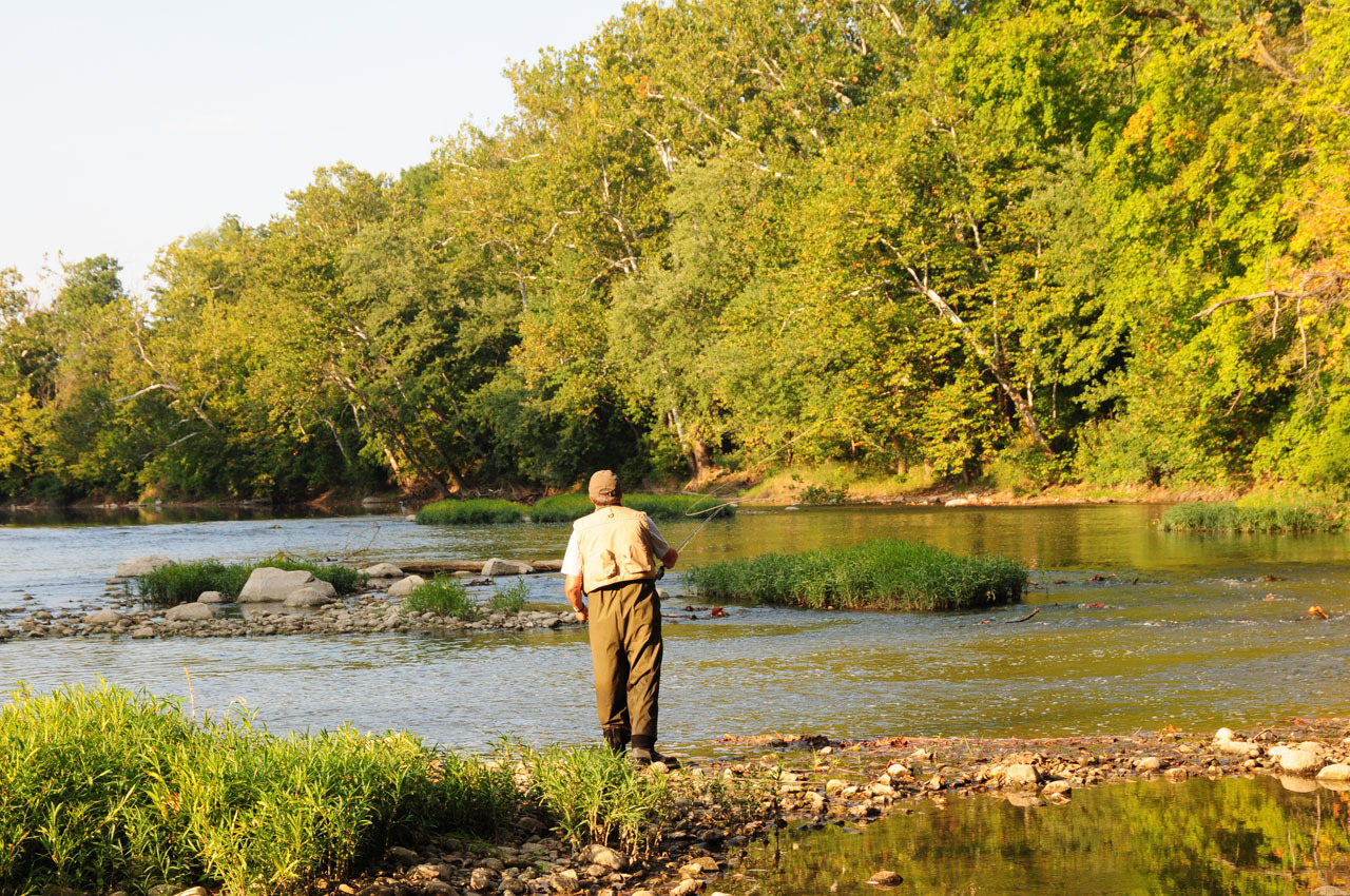 Indiana’s next Free Fishing Day is Saturday, May 18 95.3 MNC