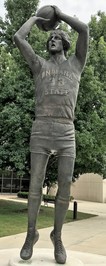Larry Bird statue