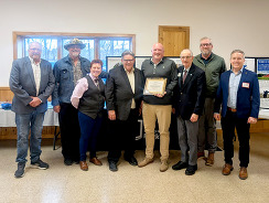 Ben Swayze, Parks Director, wins award