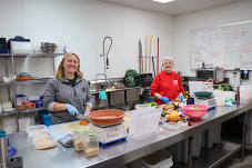 Image of Zoo employees and residents