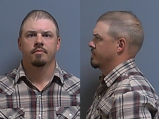 dustin dean chartier