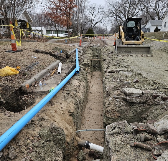 SE 4th water line