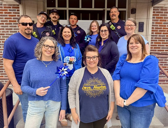 april wear blue day 2026