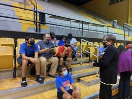 Governor Kelly visiting school vaccination site