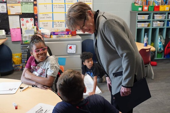 Gov. Kelly with Children