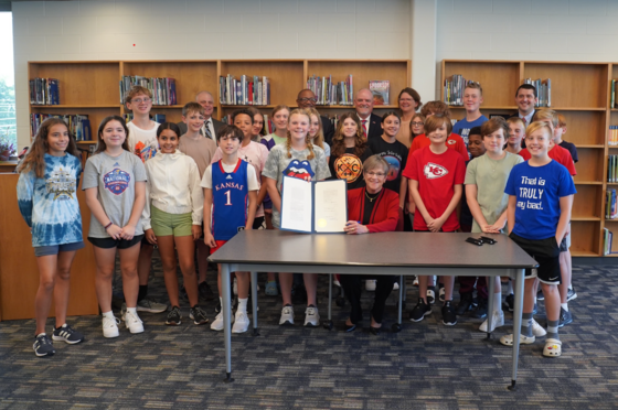 Governor Kelly with Seaman Middle School staff and students