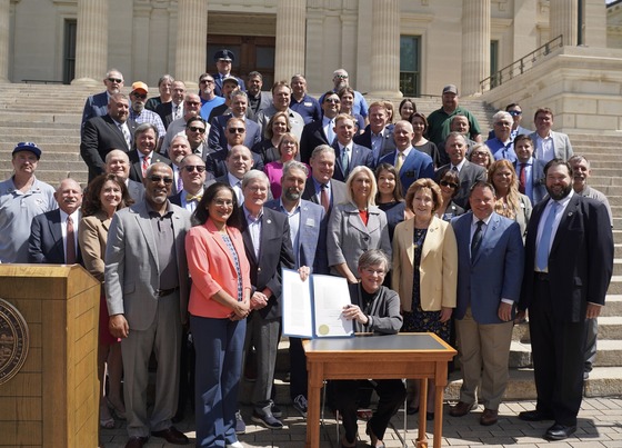 Governor Kelly and Leaders at the Ceremonial Bill Signing