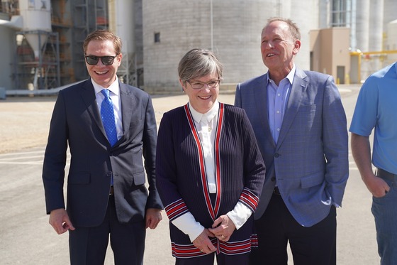 Governor Kelly and Lieutenant Governor Toland at a ribbon cutting in Sept. 2024