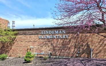 Photo of Lindeman Elementary Sign