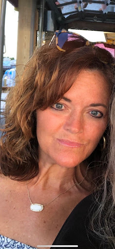 Susan Bratcher headshot