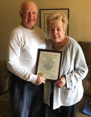 Krekels with proclamation