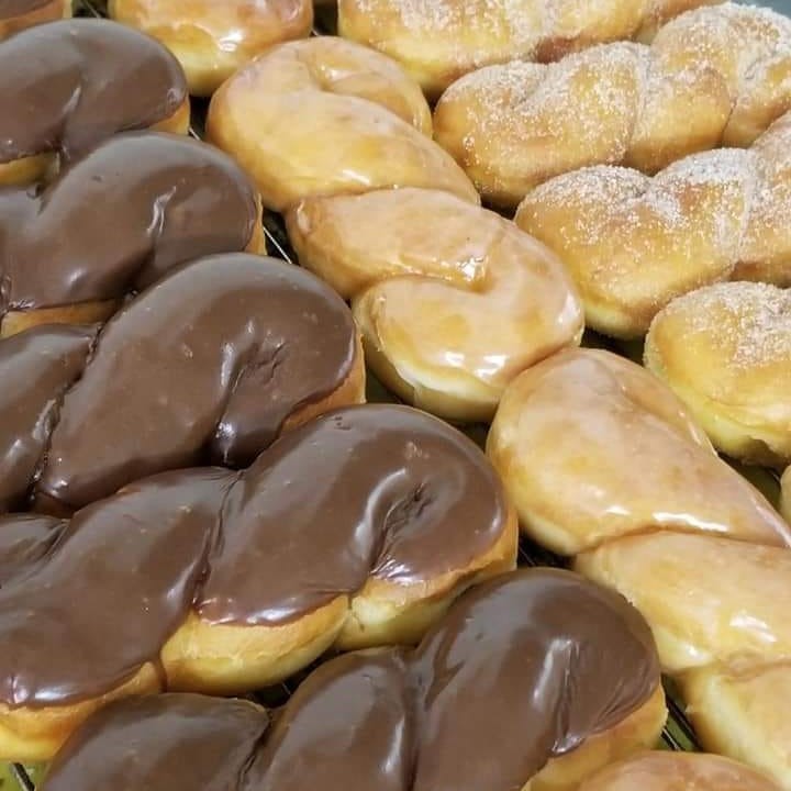 Golden Gate Donuts 