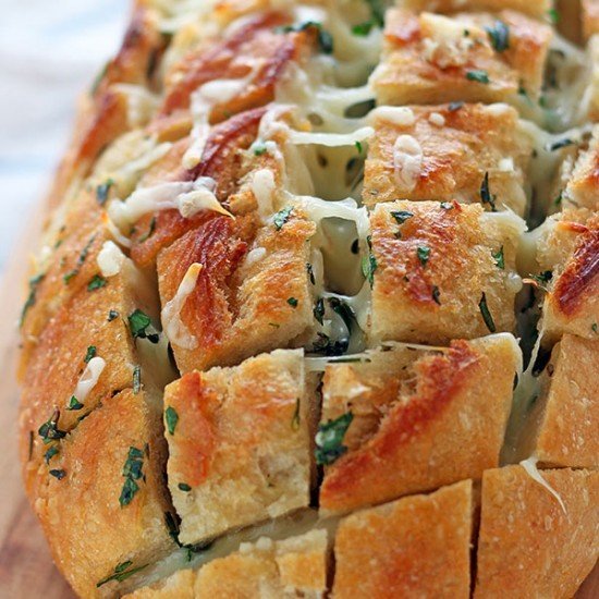 cheesy garlic crack bread