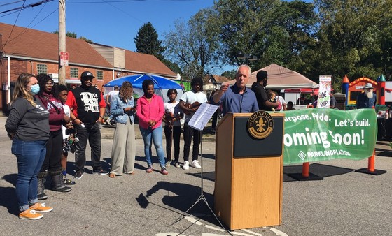 Parkland Plaza Mayor Fischer