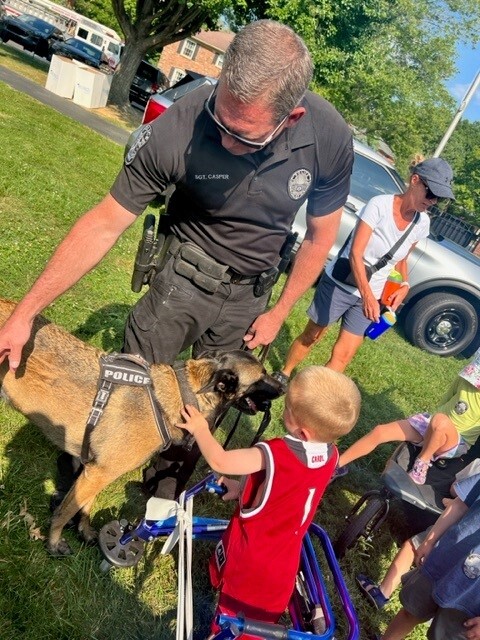 NNO Child with K9