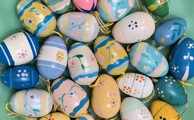 Easter egg decorations D10 provided
