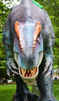 Mayor Craig Greenberg Announces Dinopalooza Opens at the Louisville Zoo!