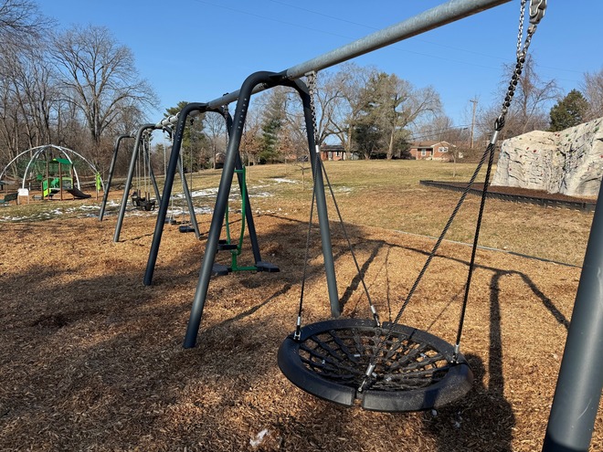 ribbon cutting Hounz Lane Park