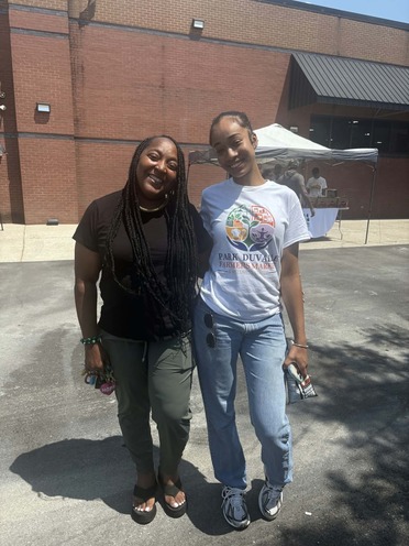 park duvalle farmers market 2