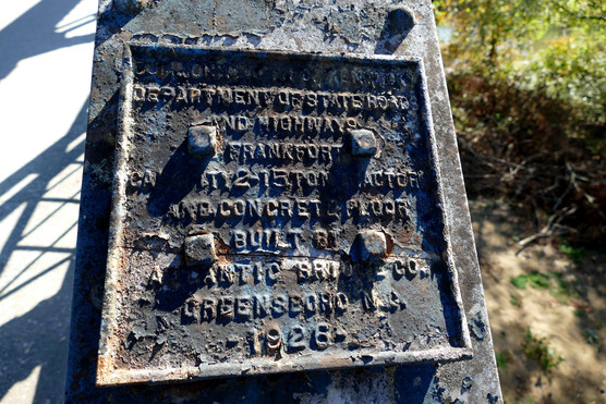 Kenmont bridge plaque