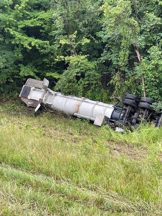 AcidTankerCrashSitePic1