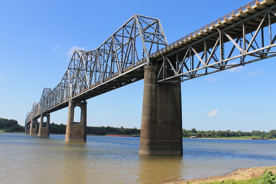 US51OhioRivCairoBridgefromKYShorePic