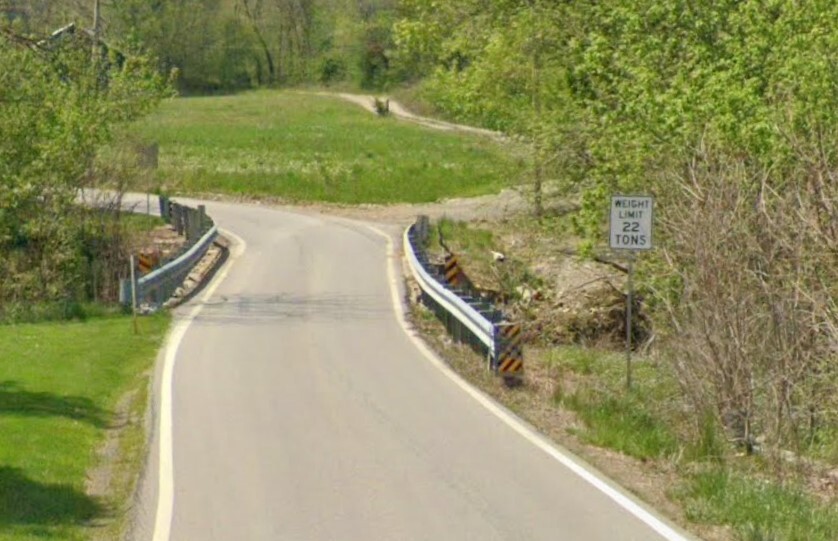 Existing Bridge on KY 1942 prior to the replacement project